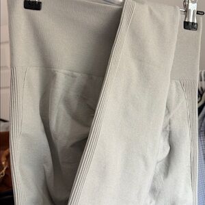 Halara Leggings Color Eved